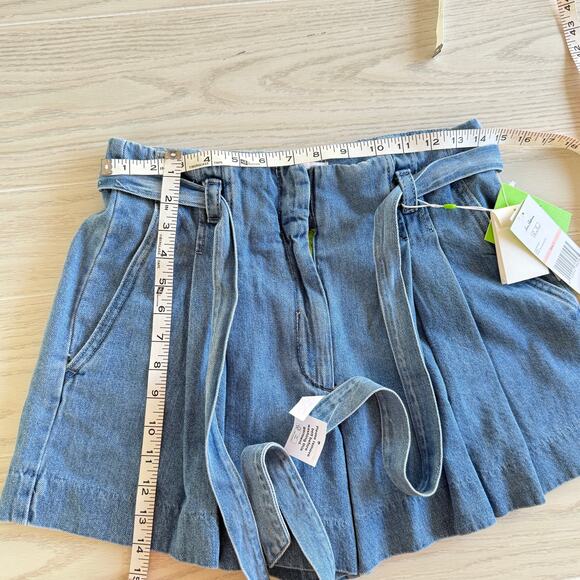 Sam Edelman Women’s High Rise Denim Trouser Shorts Size 2 Blue NWT - Picture 5 of 10